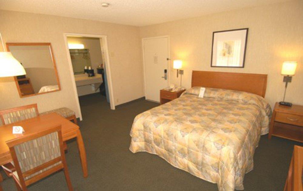 Vagabond Inn Los Angeles At Usc Δωμάτιο φωτογραφία